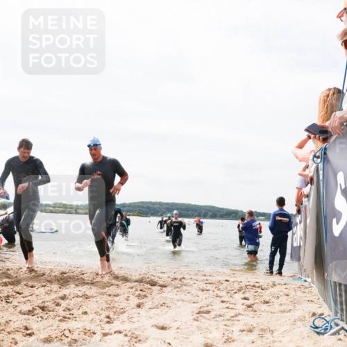21.06.2026 - Viking Triathlon Michael Strokosch http://msf.ph/oto/9826605 21.06.2026 10:40:39 Schwimmen 195, 227, 312, 330, 355, 387, 456, 461, 616 meine-sportfotos.de
