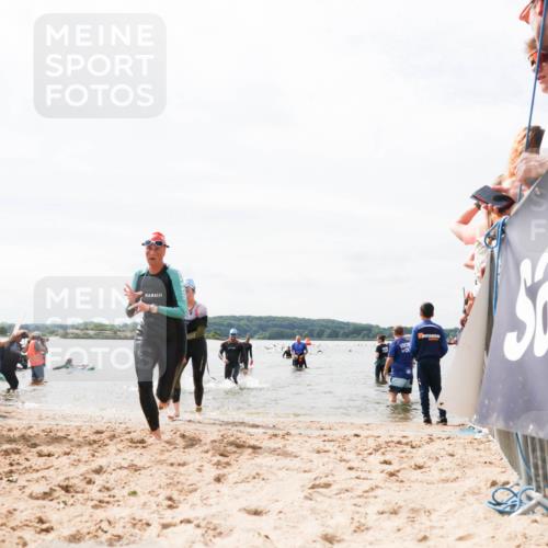 21.06.2026 - Viking Triathlon Michael Strokosch http://msf.ph/oto/9826620 21.06.2026 10:40:44 Schwimmen 227, 330, 355, 387, 456, 461, 616, 667 meine-sportfotos.de