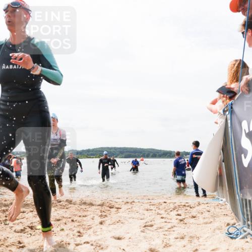 21.06.2026 - Viking Triathlon Michael Strokosch http://msf.ph/oto/9826623 21.06.2026 10:40:45 Schwimmen 227, 330, 355, 387, 456, 461, 616, 667 meine-sportfotos.de