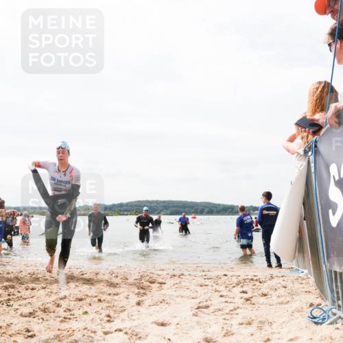 21.06.2026 - Viking Triathlon Michael Strokosch http://msf.ph/oto/9826624 21.06.2026 10:40:46 Schwimmen 330, 355, 387, 461, 616, 636, 667 meine-sportfotos.de