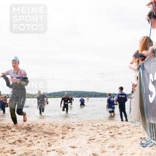 21.06.2026 - Viking Triathlon Michael Strokosch http://msf.ph/oto/9826625 21.06.2026 10:40:46 Schwimmen 330, 355, 387, 461, 616, 636, 667 meine-sportfotos.de