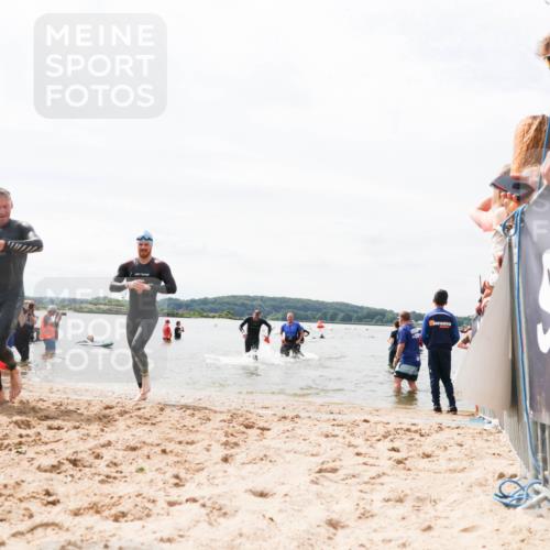 21.06.2026 - Viking Triathlon Michael Strokosch http://msf.ph/oto/9826633 21.06.2026 10:40:49 Schwimmen 330, 355, 387, 616, 636, 667 meine-sportfotos.de