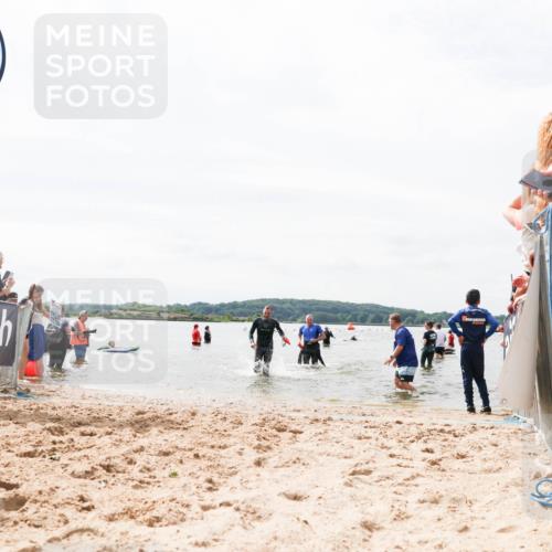 21.06.2026 - Viking Triathlon Michael Strokosch http://msf.ph/oto/9826638 21.06.2026 10:40:50 Schwimmen 330, 355, 387, 616, 636, 667 meine-sportfotos.de
