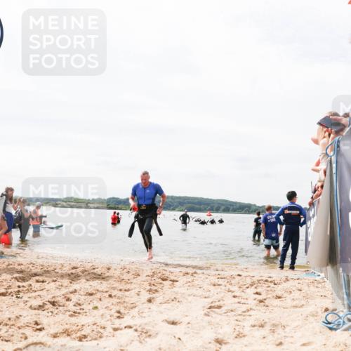 21.06.2026 - Viking Triathlon Michael Strokosch http://msf.ph/oto/9826652 21.06.2026 10:40:55 Schwimmen 636, 667 meine-sportfotos.de