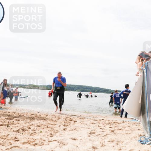 21.06.2026 - Viking Triathlon Michael Strokosch http://msf.ph/oto/9826653 21.06.2026 10:40:56 Schwimmen 636, 667 meine-sportfotos.de