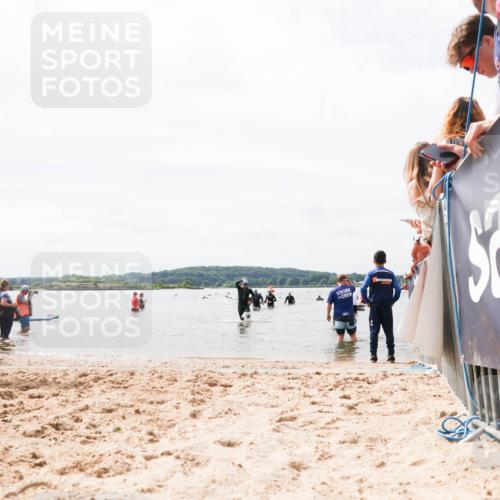 21.06.2026 - Viking Triathlon Michael Strokosch http://msf.ph/oto/9826667 21.06.2026 10:41:02 Schwimmen 132 meine-sportfotos.de