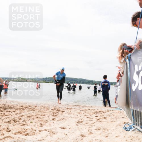 21.06.2026 - Viking Triathlon Michael Strokosch http://msf.ph/oto/9826688 21.06.2026 10:41:09 Schwimmen 132 meine-sportfotos.de