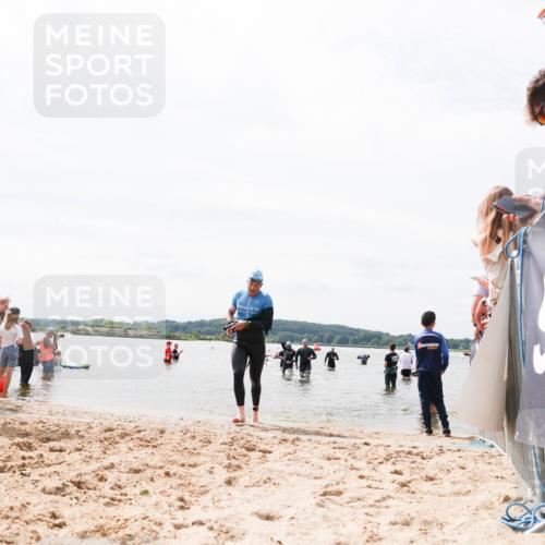 21.06.2026 - Viking Triathlon Michael Strokosch http://msf.ph/oto/9826689 21.06.2026 10:41:09 Schwimmen 132 meine-sportfotos.de