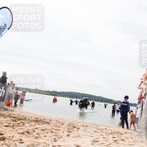 21.06.2026 - Viking Triathlon Michael Strokosch http://msf.ph/oto/9826701 21.06.2026 10:41:13 Schwimmen 95, 132, 356 meine-sportfotos.de