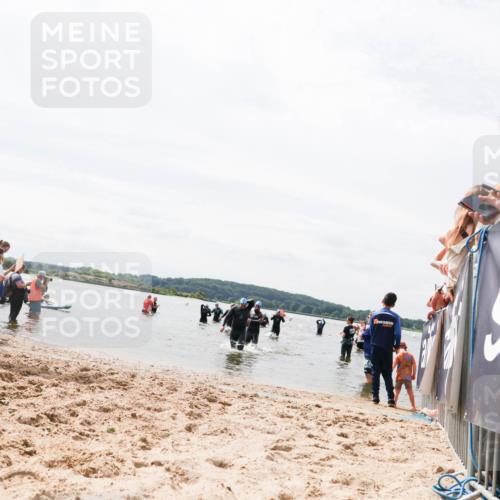 21.06.2026 - Viking Triathlon Michael Strokosch http://msf.ph/oto/9826703 21.06.2026 10:41:14 Schwimmen 95, 132, 356 meine-sportfotos.de