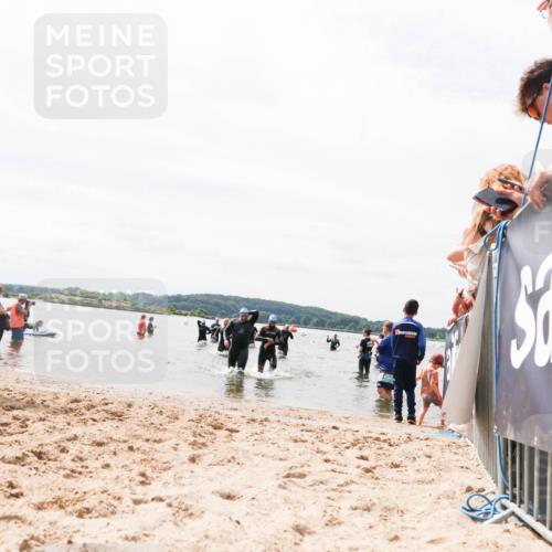 21.06.2026 - Viking Triathlon Michael Strokosch http://msf.ph/oto/9826706 21.06.2026 10:41:15 Schwimmen 95, 132, 179, 356 meine-sportfotos.de
