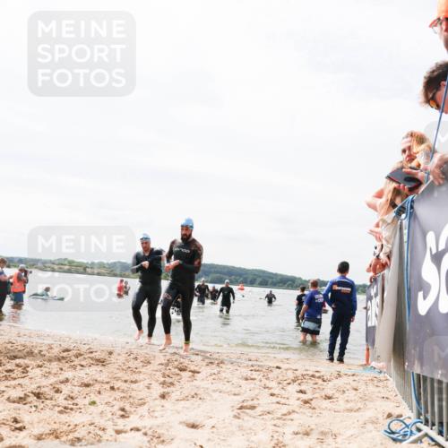 21.06.2026 - Viking Triathlon Michael Strokosch http://msf.ph/oto/9826717 21.06.2026 10:41:19 Schwimmen 95, 96, 179, 356 meine-sportfotos.de