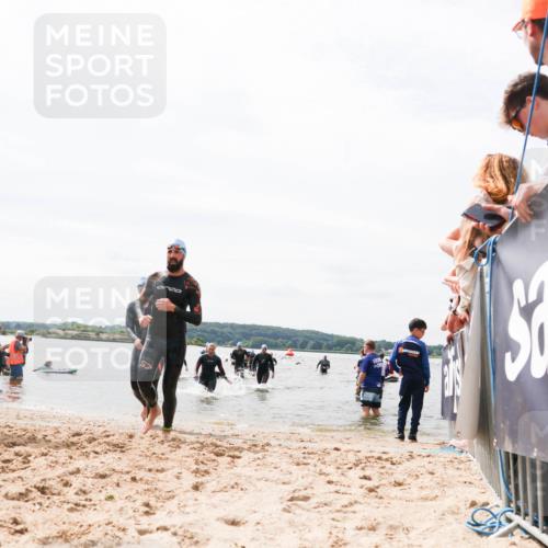 21.06.2026 - Viking Triathlon Michael Strokosch http://msf.ph/oto/9826719 21.06.2026 10:41:19 Schwimmen 95, 96, 179, 356 meine-sportfotos.de