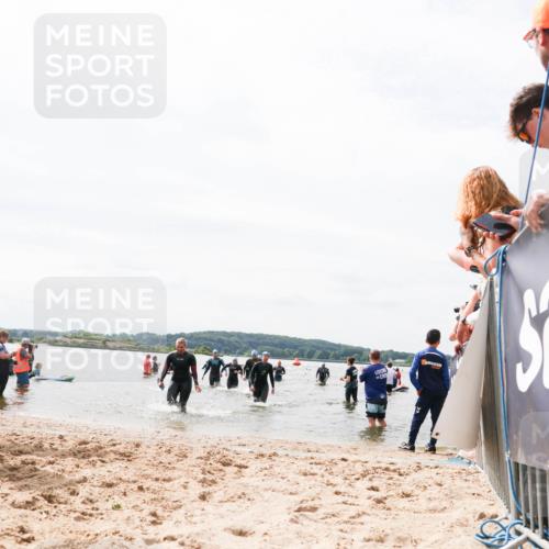 21.06.2026 - Viking Triathlon Michael Strokosch http://msf.ph/oto/9826726 21.06.2026 10:41:22 Schwimmen 95, 96, 179, 356, 429, 578 meine-sportfotos.de