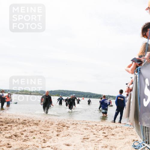 21.06.2026 - Viking Triathlon Michael Strokosch http://msf.ph/oto/9826729 21.06.2026 10:41:23 Schwimmen 95, 96, 179, 356, 429, 578 meine-sportfotos.de