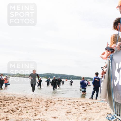 21.06.2026 - Viking Triathlon Michael Strokosch http://msf.ph/oto/9826731 21.06.2026 10:41:23 Schwimmen 95, 96, 179, 356, 429, 578 meine-sportfotos.de