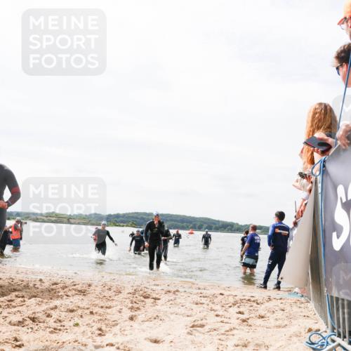 21.06.2026 - Viking Triathlon Michael Strokosch http://msf.ph/oto/9826738 21.06.2026 10:41:26 Schwimmen 96, 165, 179, 262, 327, 429, 578 meine-sportfotos.de
