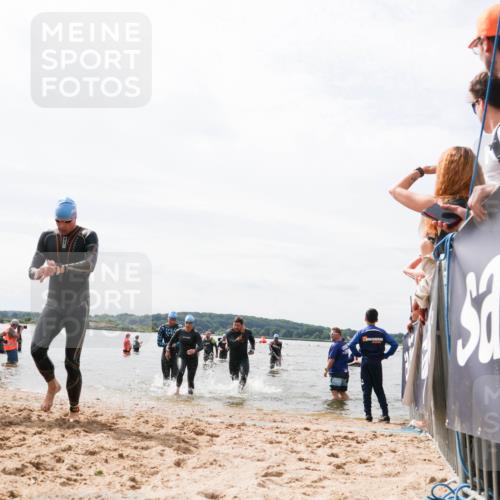 21.06.2026 - Viking Triathlon Michael Strokosch http://msf.ph/oto/9826754 21.06.2026 10:41:31 Schwimmen 96, 165, 262, 327, 429, 578 meine-sportfotos.de