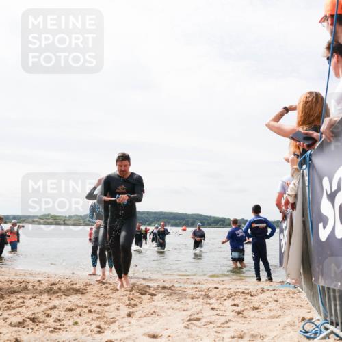 21.06.2026 - Viking Triathlon Michael Strokosch http://msf.ph/oto/9826762 21.06.2026 10:41:34 Schwimmen 96, 143, 165, 262, 327, 429, 578, 608 meine-sportfotos.de