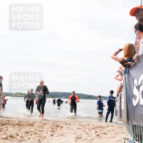 21.06.2026 - Viking Triathlon Michael Strokosch http://msf.ph/oto/9826809 21.06.2026 10:41:49 Schwimmen 63, 83, 162, 339, 452, 522, 552, 655 meine-sportfotos.de