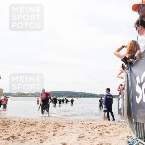 21.06.2026 - Viking Triathlon Michael Strokosch http://msf.ph/oto/9826827 21.06.2026 10:41:55 Schwimmen 44, 63, 83, 162, 339, 452, 552 meine-sportfotos.de
