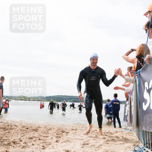 21.06.2026 - Viking Triathlon Michael Strokosch http://msf.ph/oto/9826838 21.06.2026 10:41:59 Schwimmen 44, 63, 134, 438, 552 meine-sportfotos.de