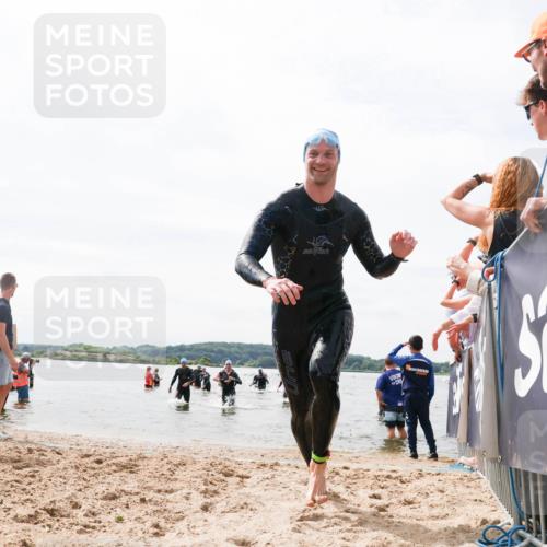 21.06.2026 - Viking Triathlon Michael Strokosch http://msf.ph/oto/9826839 21.06.2026 10:41:59 Schwimmen 44, 63, 134, 438, 552 meine-sportfotos.de