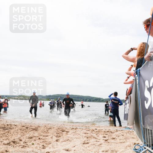 21.06.2026 - Viking Triathlon Michael Strokosch http://msf.ph/oto/9826857 21.06.2026 10:42:05 Schwimmen 44, 86, 94, 134, 188, 193, 438 meine-sportfotos.de