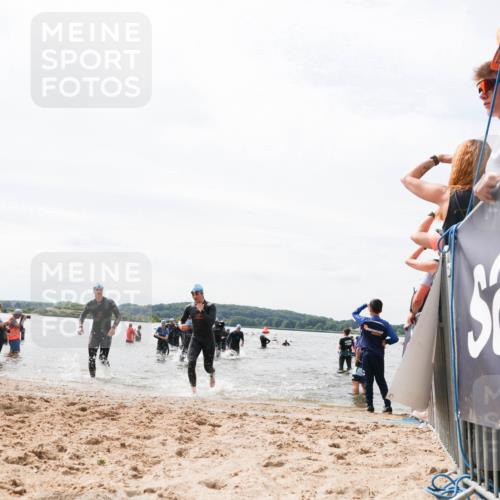21.06.2026 - Viking Triathlon Michael Strokosch http://msf.ph/oto/9826858 21.06.2026 10:42:06 Schwimmen 44, 86, 94, 134, 188, 193, 399, 438 meine-sportfotos.de