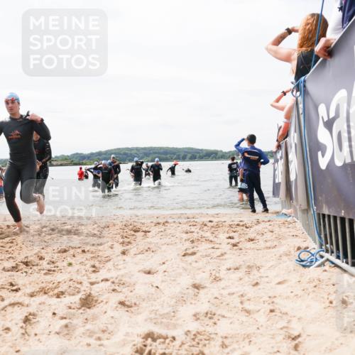 21.06.2026 - Viking Triathlon Michael Strokosch http://msf.ph/oto/9826862 21.06.2026 10:42:07 Schwimmen 44, 86, 94, 134, 188, 193, 399, 438 meine-sportfotos.de