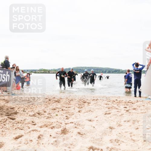 21.06.2026 - Viking Triathlon Michael Strokosch http://msf.ph/oto/9826870 21.06.2026 10:42:10 Schwimmen 44, 86, 94, 134, 188, 193, 266, 399, 438, 492 meine-sportfotos.de