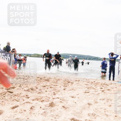 21.06.2026 - Viking Triathlon Michael Strokosch http://msf.ph/oto/9826872 21.06.2026 10:42:10 Schwimmen 44, 86, 94, 134, 188, 193, 266, 399, 438, 492 meine-sportfotos.de