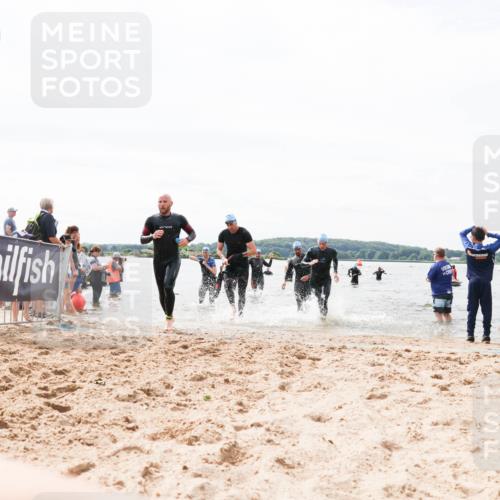 21.06.2026 - Viking Triathlon Michael Strokosch http://msf.ph/oto/9826875 21.06.2026 10:42:11 Schwimmen 86, 94, 134, 188, 193, 266, 399, 438, 492 meine-sportfotos.de