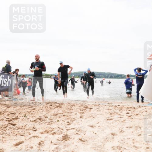 21.06.2026 - Viking Triathlon Michael Strokosch http://msf.ph/oto/9826876 21.06.2026 10:42:12 Schwimmen 86, 94, 134, 188, 193, 266, 399, 438, 492 meine-sportfotos.de