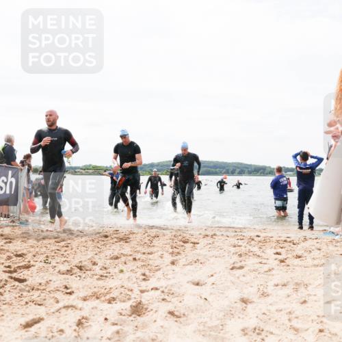 21.06.2026 - Viking Triathlon Michael Strokosch http://msf.ph/oto/9826877 21.06.2026 10:42:12 Schwimmen 86, 94, 134, 188, 193, 266, 399, 438, 492 meine-sportfotos.de