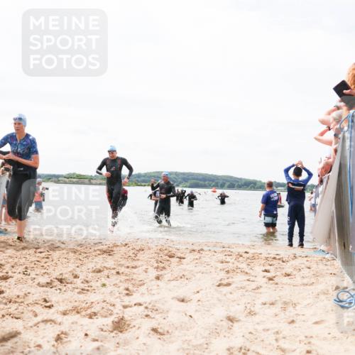 21.06.2026 - Viking Triathlon Michael Strokosch http://msf.ph/oto/9826891 21.06.2026 10:42:17 Schwimmen 86, 94, 188, 193, 266, 279, 399, 492, 516 meine-sportfotos.de