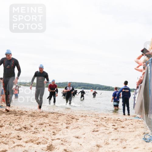 21.06.2026 - Viking Triathlon Michael Strokosch http://msf.ph/oto/9826900 21.06.2026 10:42:20 Schwimmen 188, 266, 279, 296, 399, 492, 516 meine-sportfotos.de