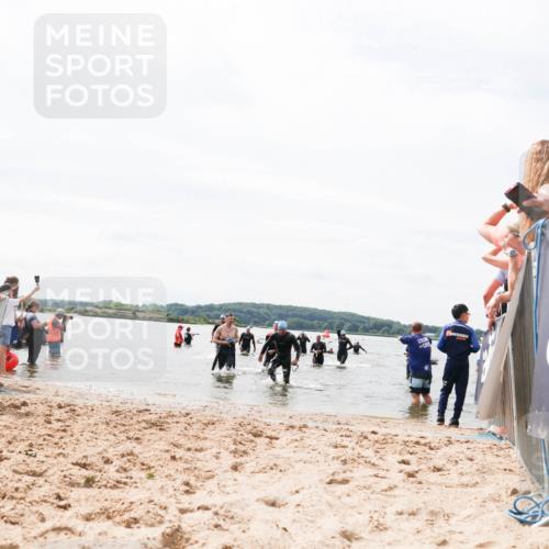 21.06.2026 - Viking Triathlon Michael Strokosch http://msf.ph/oto/9826918 21.06.2026 10:42:26 Schwimmen 45, 72, 279, 296, 348, 393, 516 meine-sportfotos.de
