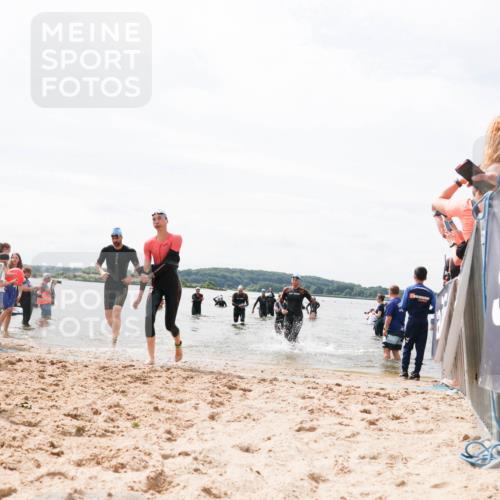 21.06.2026 - Viking Triathlon Michael Strokosch http://msf.ph/oto/9826938 21.06.2026 10:42:32 Schwimmen 45, 72, 296, 348, 393, 436 meine-sportfotos.de