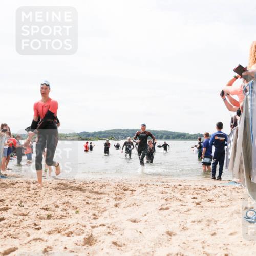 21.06.2026 - Viking Triathlon Michael Strokosch http://msf.ph/oto/9826940 21.06.2026 10:42:33 Schwimmen 45, 72, 296, 348, 393, 436 meine-sportfotos.de