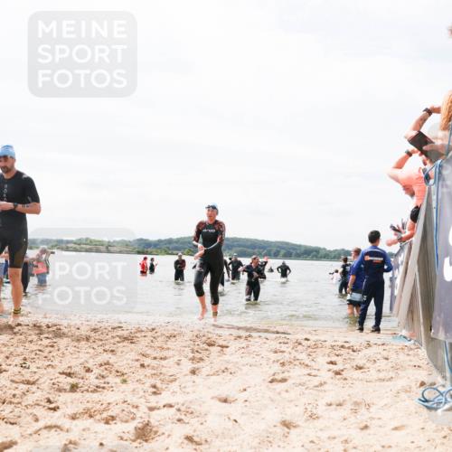 21.06.2026 - Viking Triathlon Michael Strokosch http://msf.ph/oto/9826943 21.06.2026 10:42:34 Schwimmen 45, 72, 296, 348, 384, 393, 436 meine-sportfotos.de