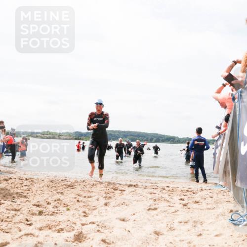 21.06.2026 - Viking Triathlon Michael Strokosch http://msf.ph/oto/9826945 21.06.2026 10:42:35 Schwimmen 45, 72, 296, 348, 384, 393, 436 meine-sportfotos.de