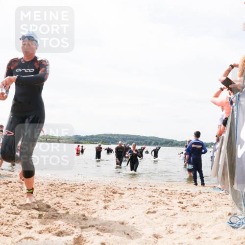 21.06.2026 - Viking Triathlon Michael Strokosch http://msf.ph/oto/9826949 21.06.2026 10:42:36 Schwimmen 45, 72, 348, 384, 393, 436 meine-sportfotos.de