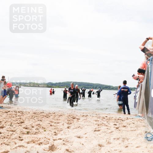 21.06.2026 - Viking Triathlon Michael Strokosch http://msf.ph/oto/9826954 21.06.2026 10:42:38 Schwimmen 41, 45, 348, 384, 393, 436 meine-sportfotos.de