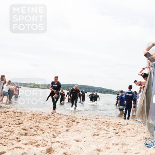 21.06.2026 - Viking Triathlon Michael Strokosch http://msf.ph/oto/9826960 21.06.2026 10:42:40 Schwimmen 41, 166, 175, 384, 393, 436 meine-sportfotos.de