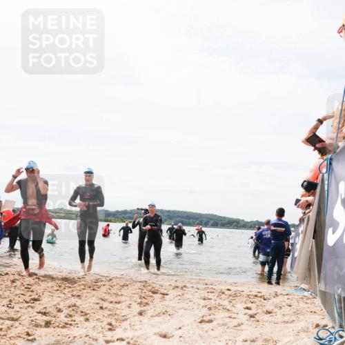 21.06.2026 - Viking Triathlon Michael Strokosch http://msf.ph/oto/9826987 21.06.2026 10:42:49 Schwimmen 41, 166, 175, 177, 213, 268, 384 meine-sportfotos.de