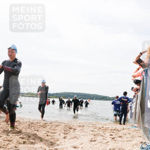 21.06.2026 - Viking Triathlon Michael Strokosch http://msf.ph/oto/9826997 21.06.2026 10:42:53 Schwimmen 41, 166, 175, 177, 213, 268, 479, 520 meine-sportfotos.de