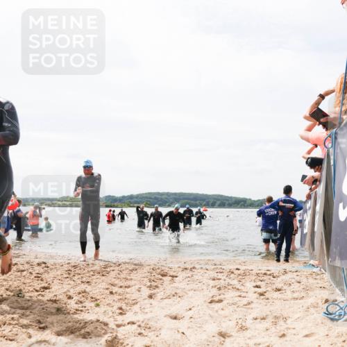 21.06.2026 - Viking Triathlon Michael Strokosch http://msf.ph/oto/9826998 21.06.2026 10:42:53 Schwimmen 41, 166, 175, 177, 213, 268, 479, 520 meine-sportfotos.de