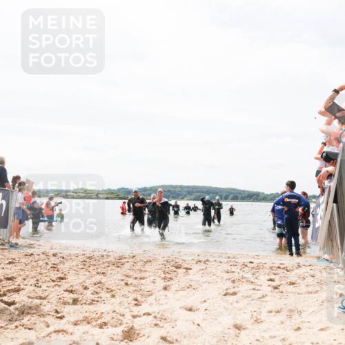 21.06.2026 - Viking Triathlon Michael Strokosch http://msf.ph/oto/9827012 21.06.2026 10:42:58 Schwimmen 153, 177, 213, 225, 286, 479, 520 meine-sportfotos.de