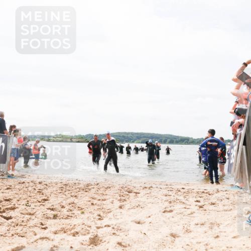 21.06.2026 - Viking Triathlon Michael Strokosch http://msf.ph/oto/9827013 21.06.2026 10:42:58 Schwimmen 153, 177, 213, 225, 286, 479, 520 meine-sportfotos.de